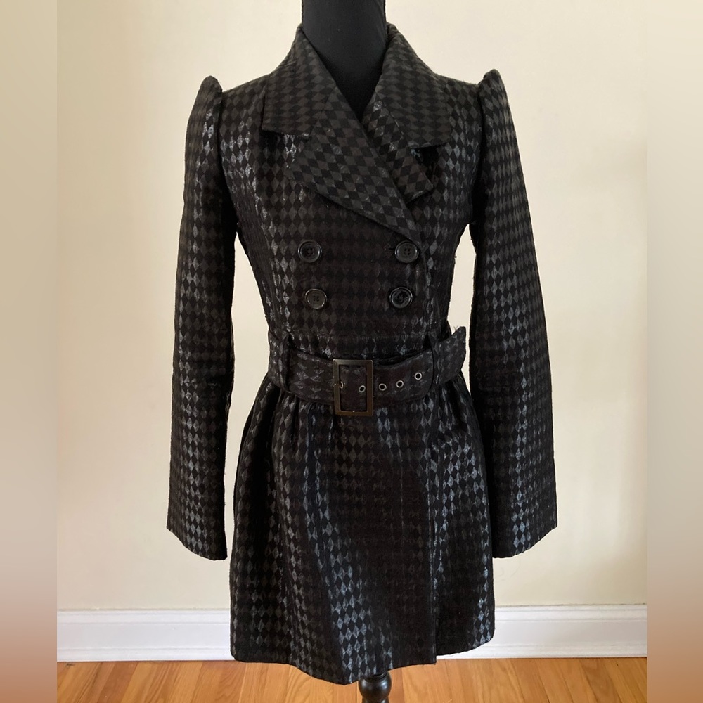 Women’s light-weight belted black peacoat size Juniors  Small